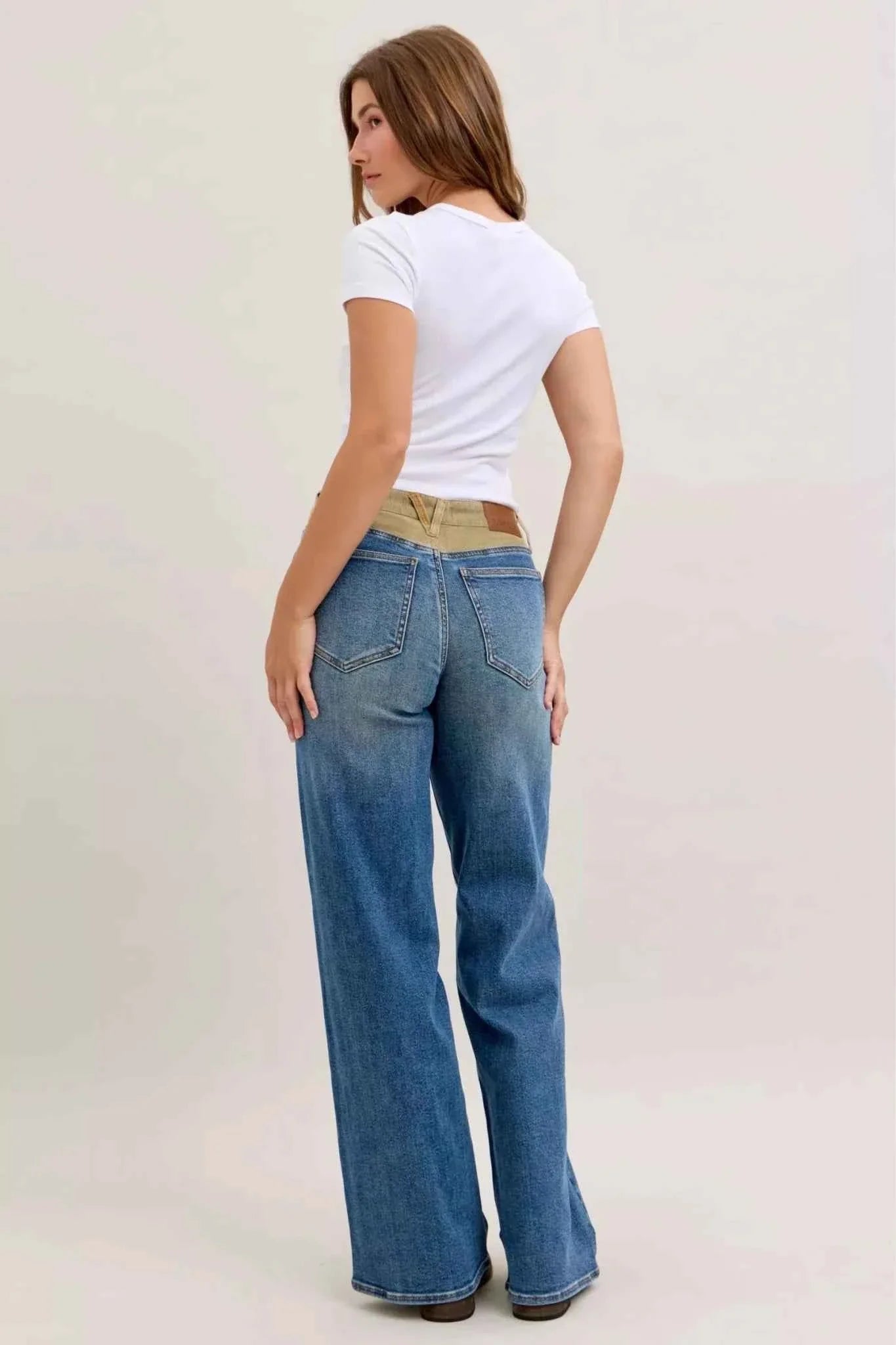 MR Column Straight Jeans with Corduroy Waist