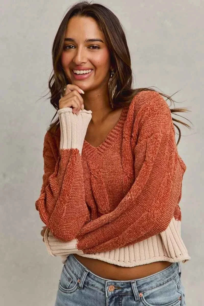 Rust Chenille Cable Knit V-Neck Contrast Cropped Sweater by So Me