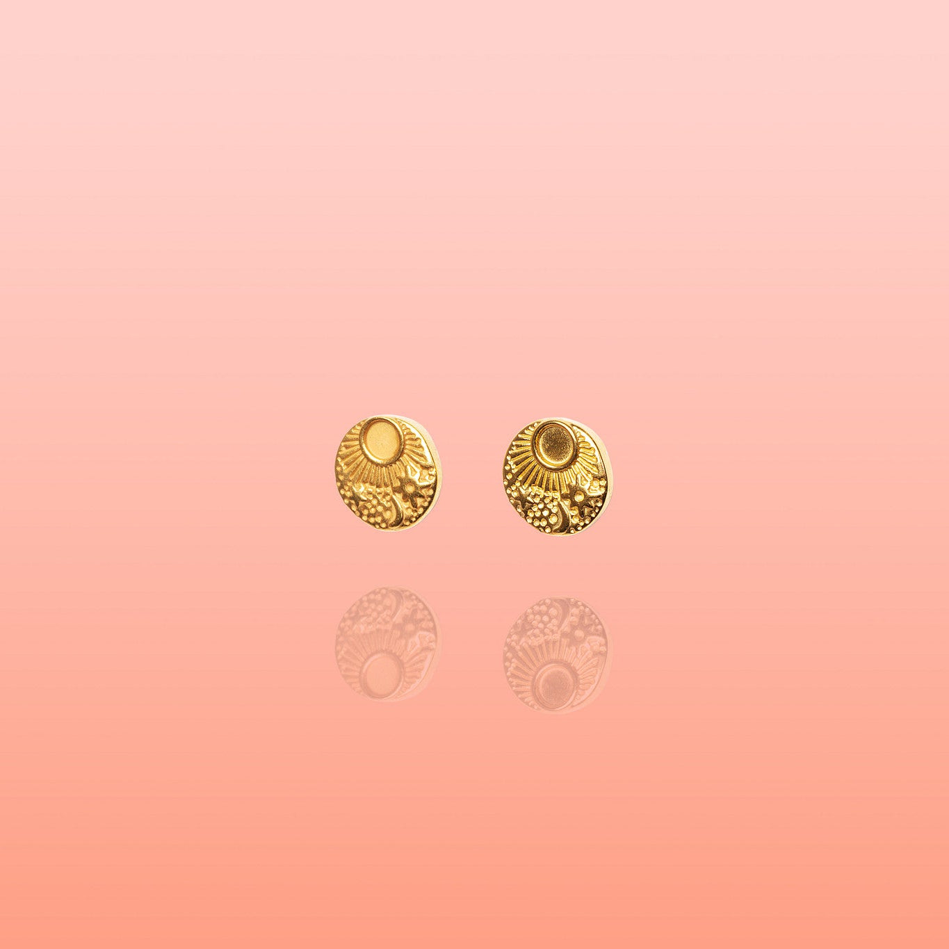 Carmen Embossed Studs Water Resistant